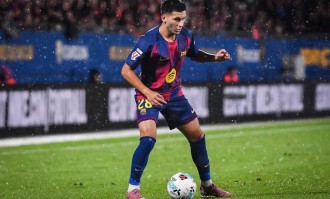 西甲双雄关注新星莫拉，德容续约，法蒂与多特新星转会动态分析